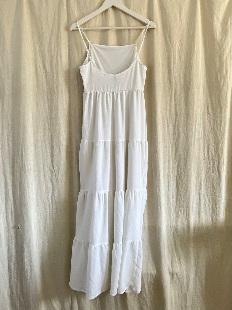 chinese dress ladies Carolyn Linen Bubble Maxi Dress / White | Meshki