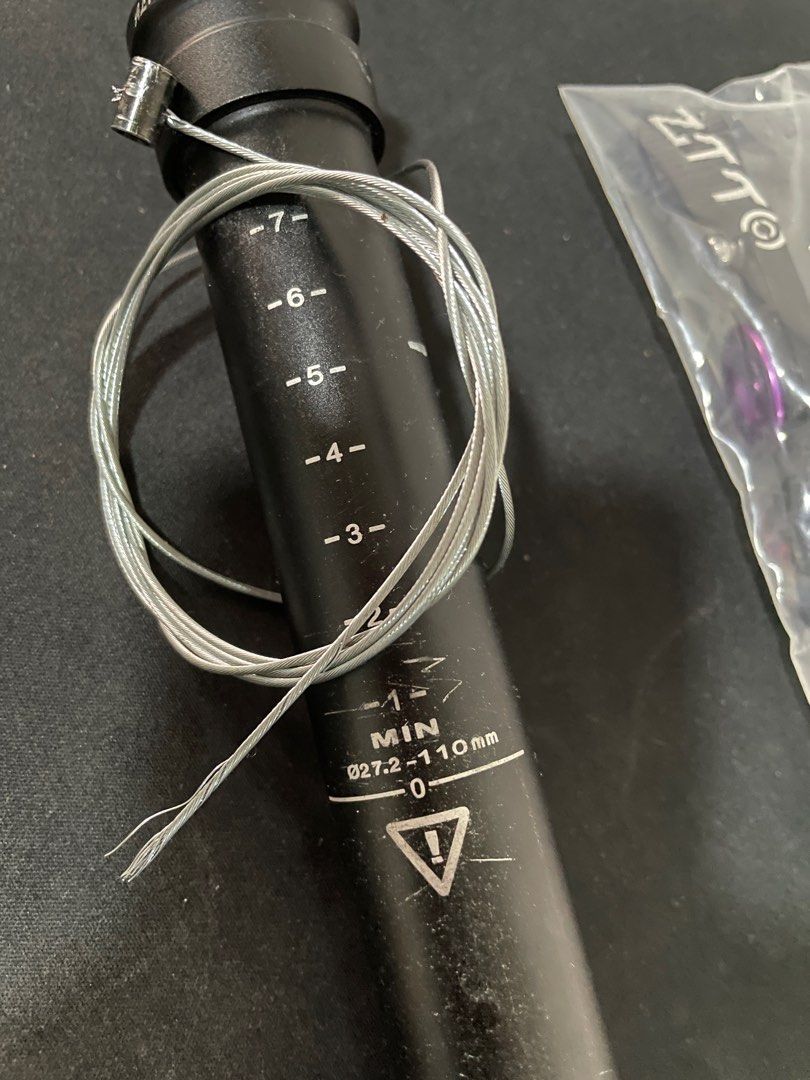 Hydraulic dropper post 27.2, Sports Equipment, Bicycles & Parts, Parts