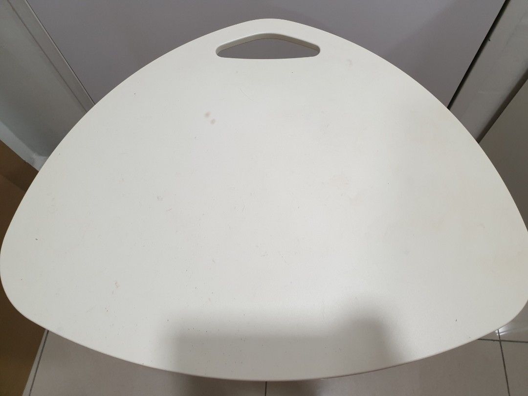 Ikea Adjustable Table (Category: Tables & Sets) located in Petaling Jaya. Submitted by emilytang95 (Listing ID 1248747549, Image 2). Description: Ikea table for sale. The height is adjustable. There is minor stain on the table. Please refer to the last photo. reason for sale: relocating. Item only available until 24 August 2023..