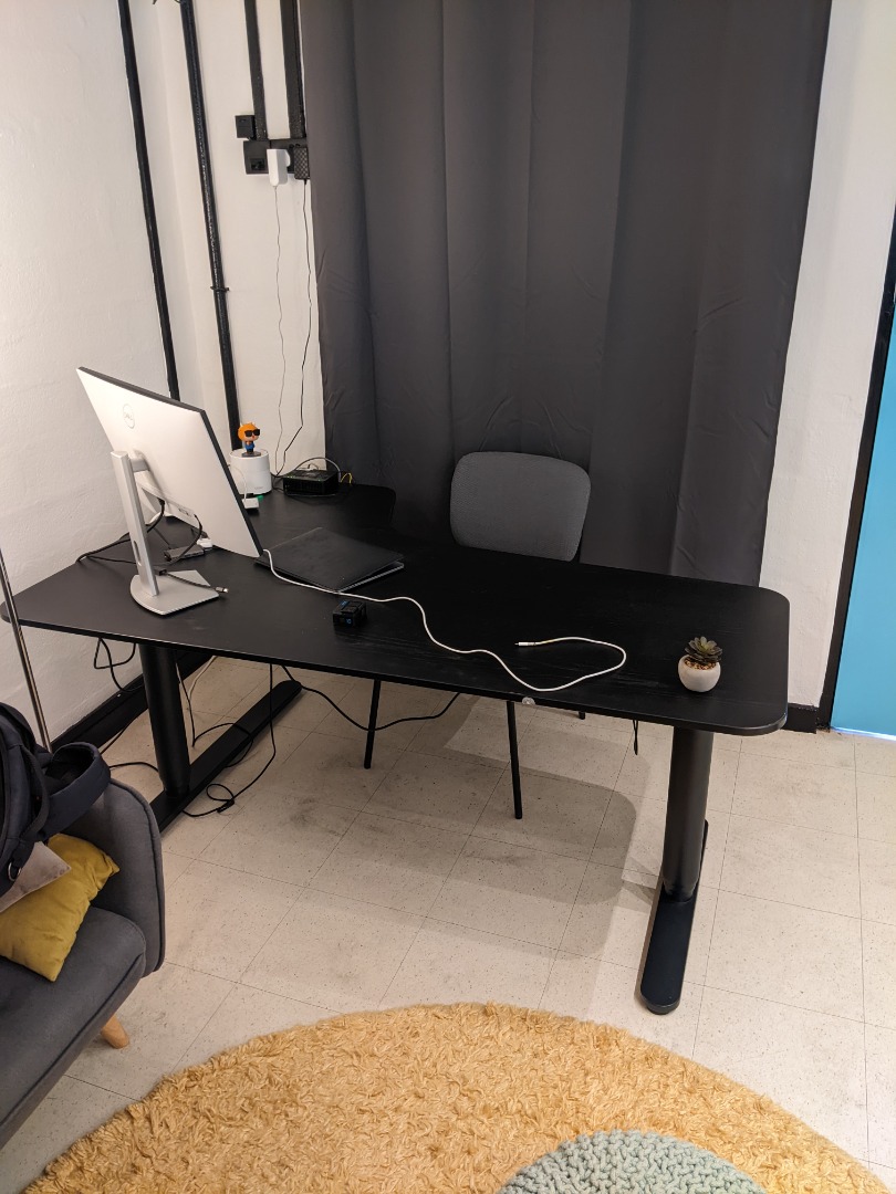 IKEA BEKANT Corner electric desk right sit/stand black with adjustable