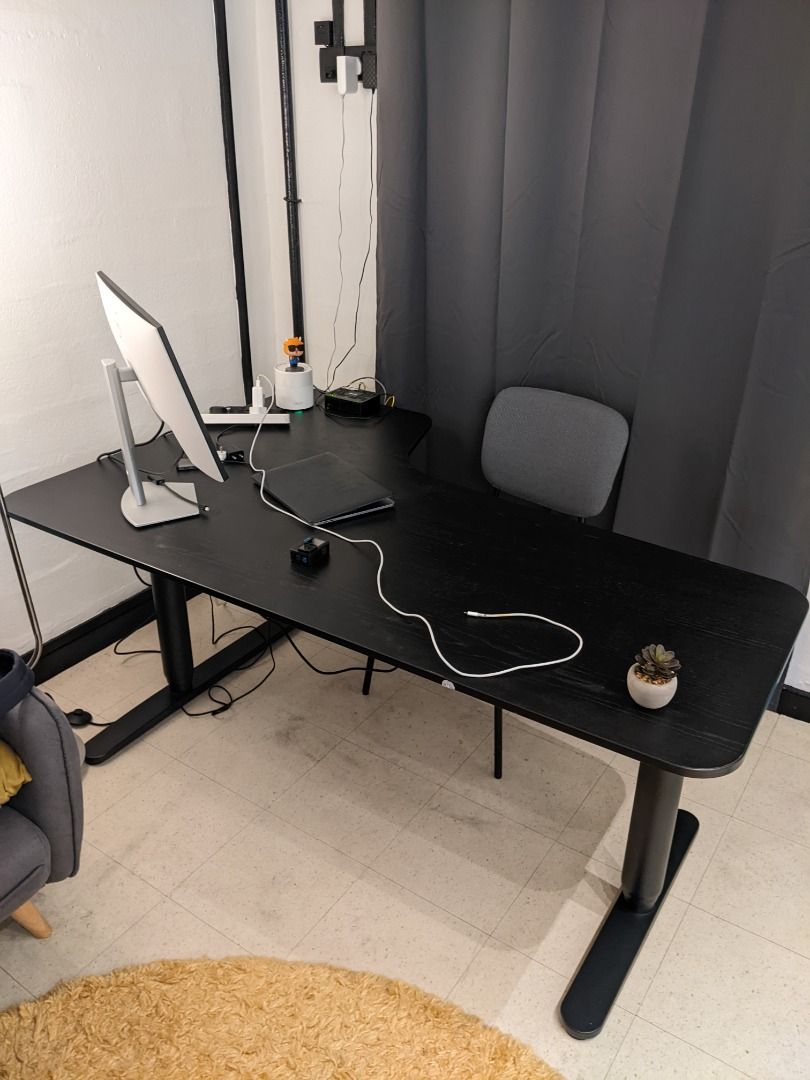 IKEA BEKANT Corner electric desk right sit/stand black with adjustable