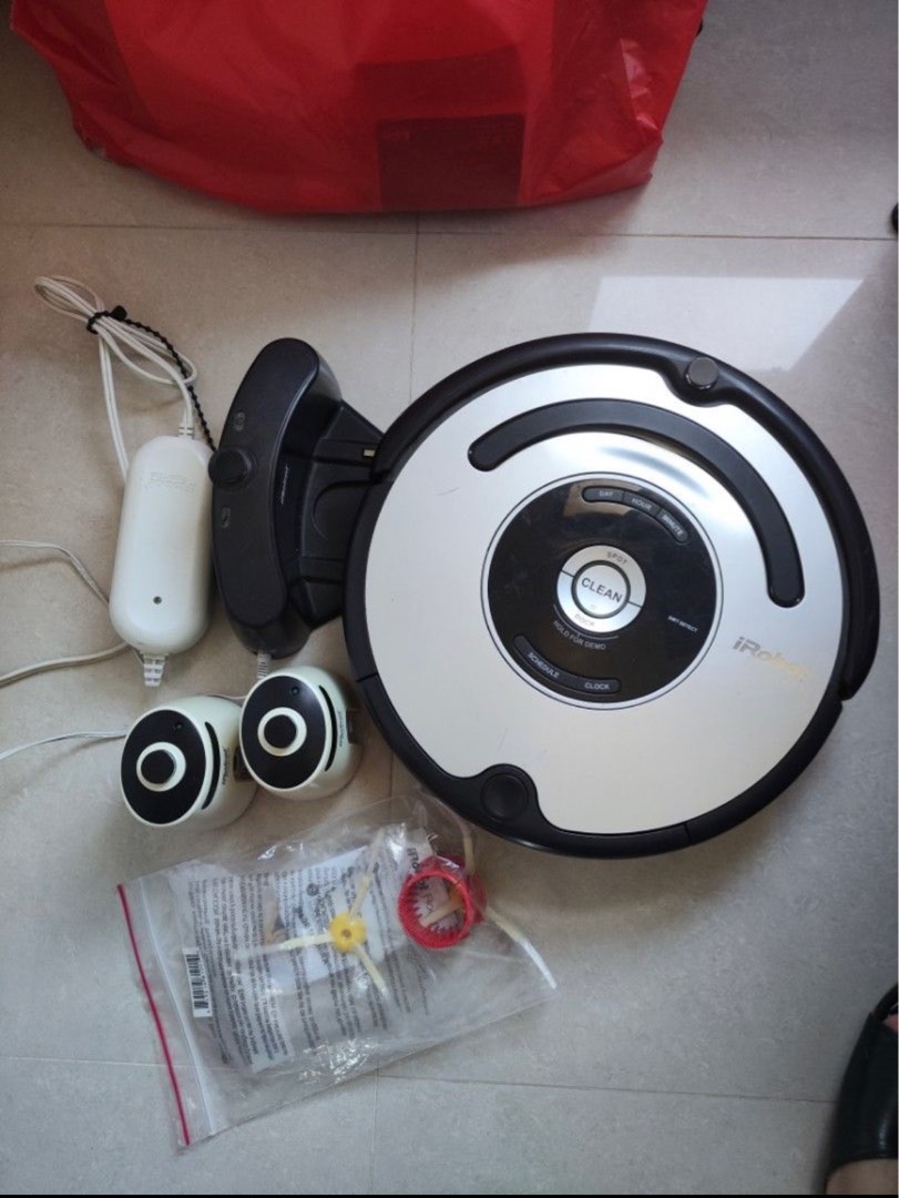 iRobot 570掃地機器人可議價可換物, 電視及其他電器, 吸塵機及家居清潔 