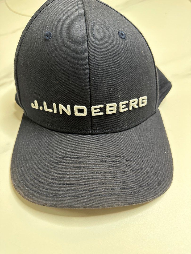 J. Lindeberg Cap Navy (Category: Caps & Hats) located in Makati City. Submitted by davedeesdee (Listing ID 1248836713, Image 1). Description: BGC meetup.
