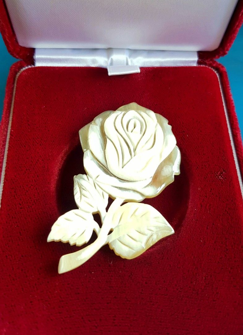 Kenzo Paris Rose Brooch (Category: Brooches) located in General Trias. Submitted by silverstar1221 (Listing ID 1248709888, Image 2). Description: Item Name: Kenzo Paris Rose Brooch Item Description: • Bought from Japan Auction •AS-IS Rules and Policy: • No Meet Up • No COD • Shipping or Delivery Only. • No cancellation once order is placed. Please finalized your order to avoid problems for both the seller and buyer. • No Return or Exchange Policy