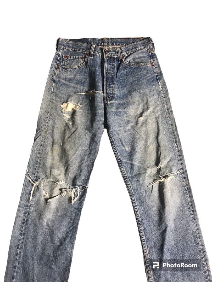 Size 2 store in levis