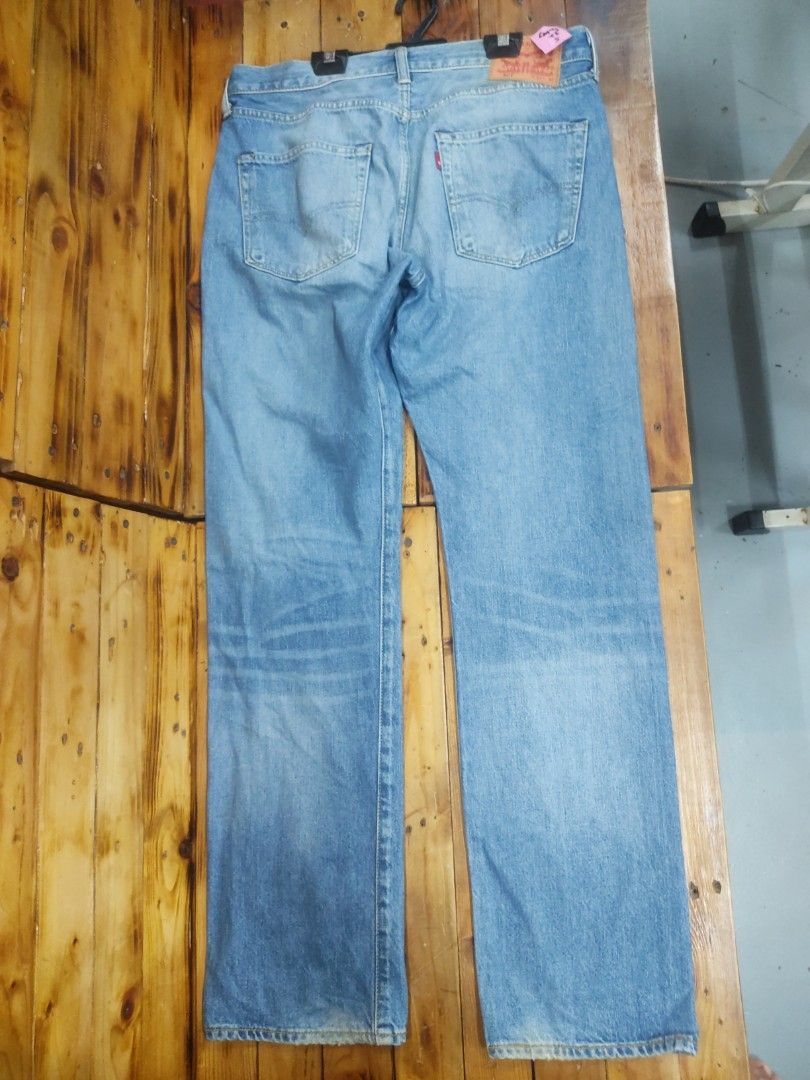 Size 32 in levis cheap