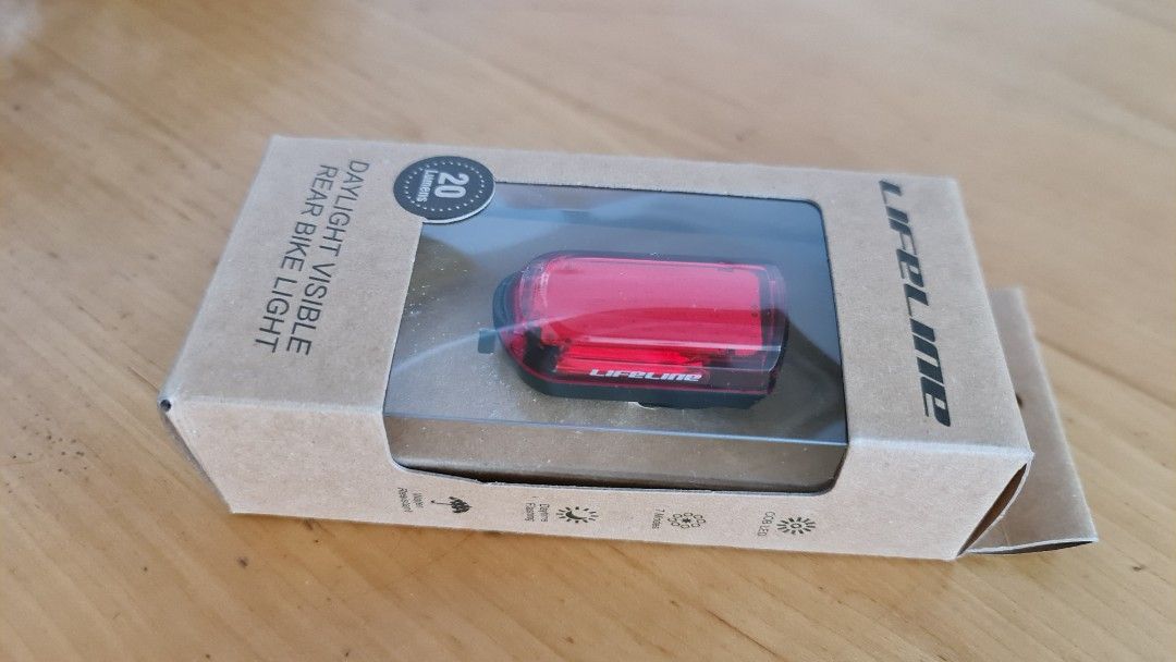 Lifeline daylight visible rear bike light store