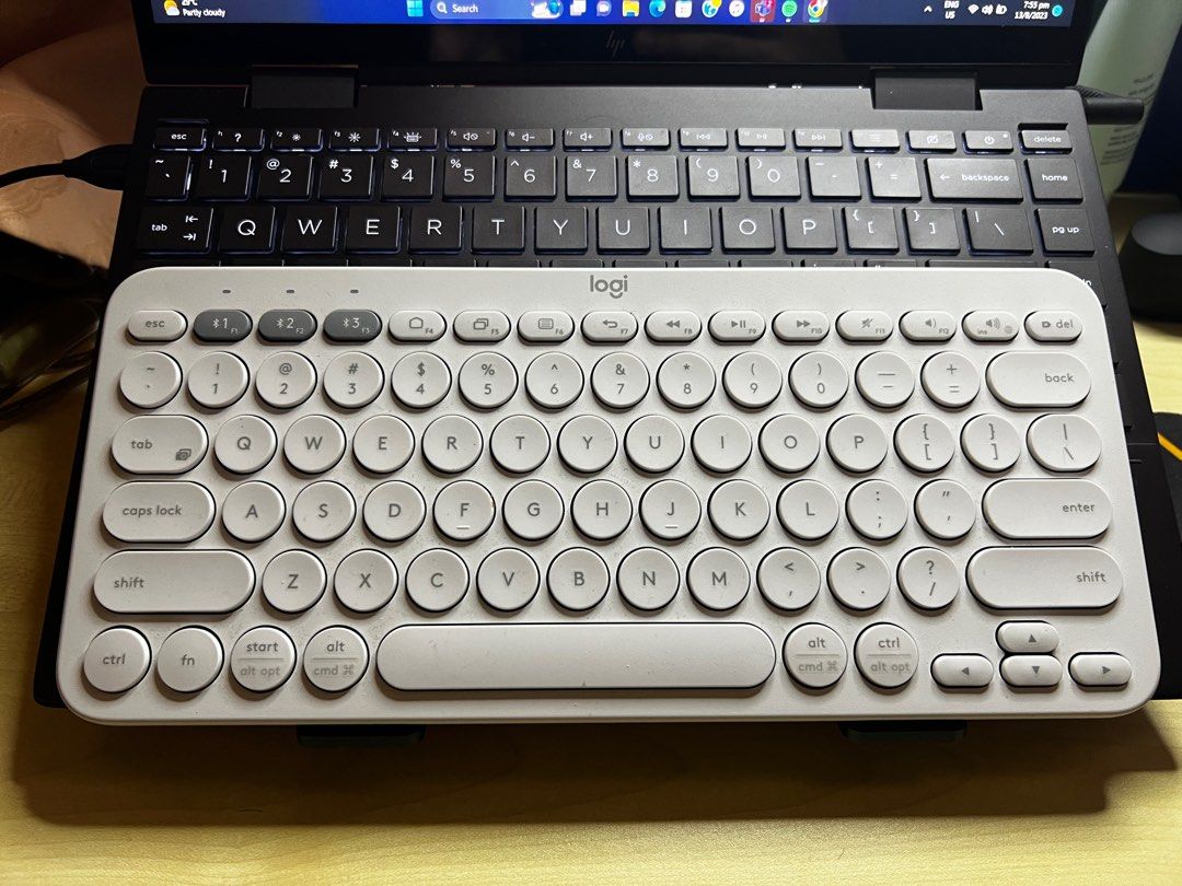 Logitech Wireless Keyboard, Computers & Tech, Parts & Accessories ...