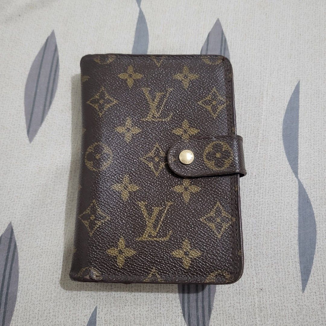 LV Cles - 2 Project Wallet, Luxury, Bags & Wallets on Carousell