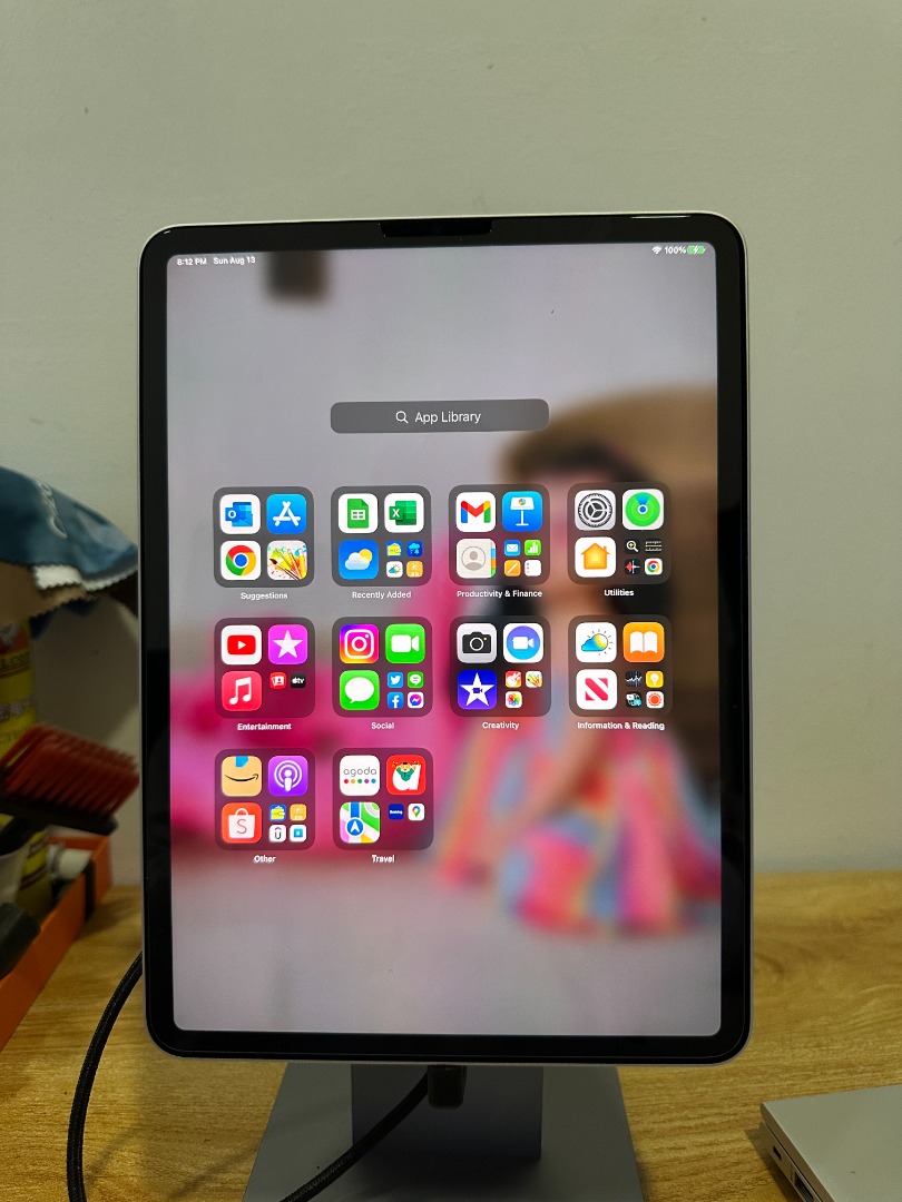 Magflott Stand for Ipad Pro 11, Computers & Tech, Parts