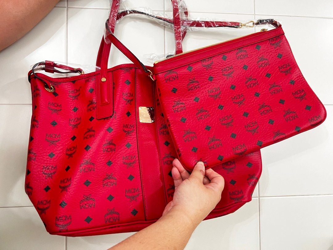 Red mcm deals purse