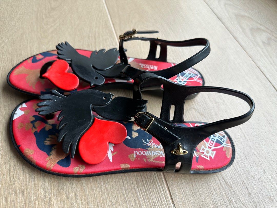 Vivienne westwood flip flops deals
