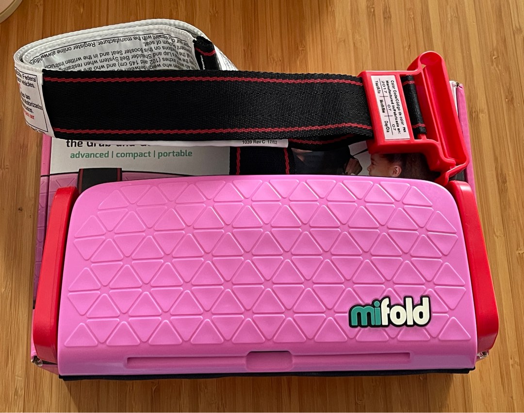 Mifold Grab & Go (Car Booster Seat), Babies & Kids, Going Out, Car Seats on Carousell