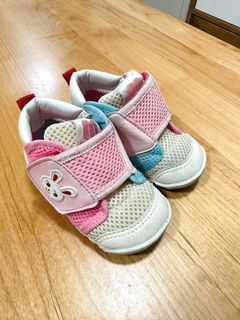 (Category: ) located in . Submitted by cathyzhu (Listing ID 1248793671, Image 1). Description: .
