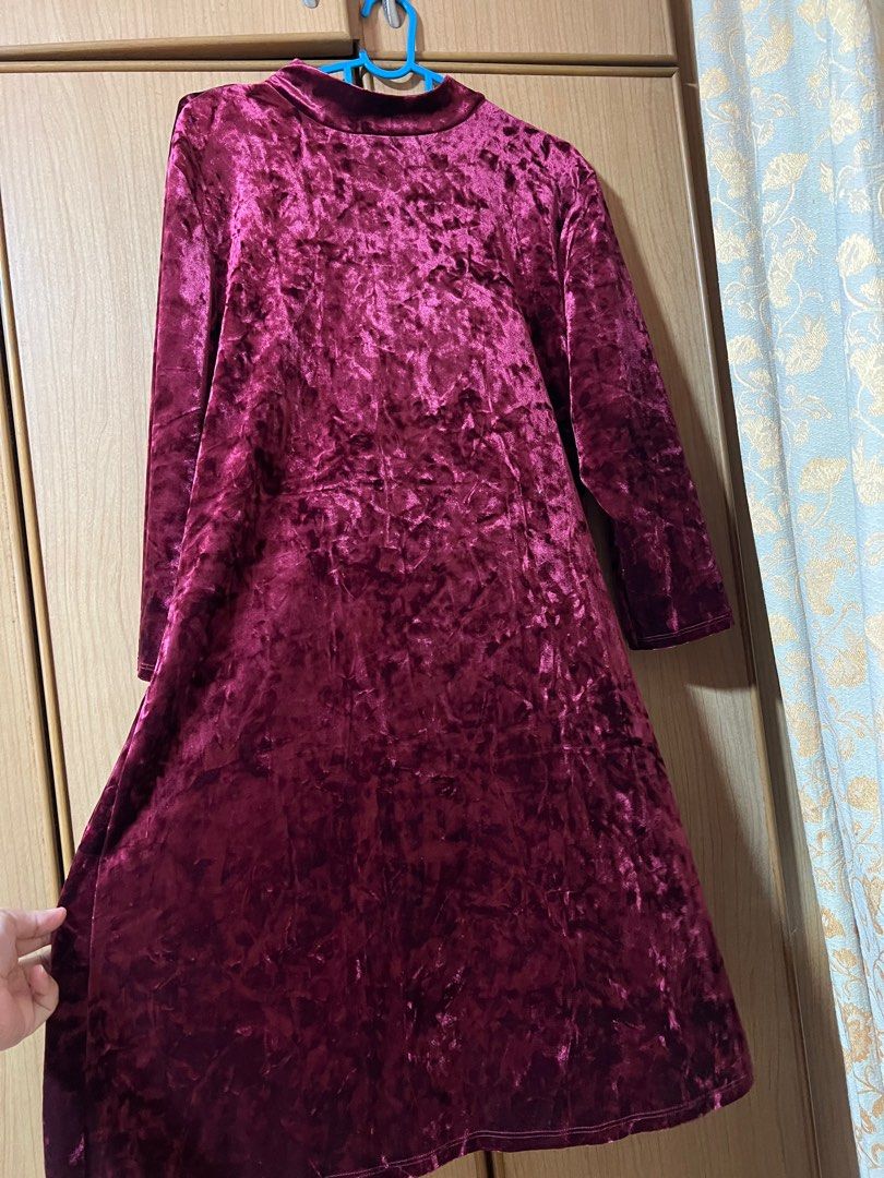 Monki Mock Neck Velvet Dress with Back Cut-Out, Women's Fashion