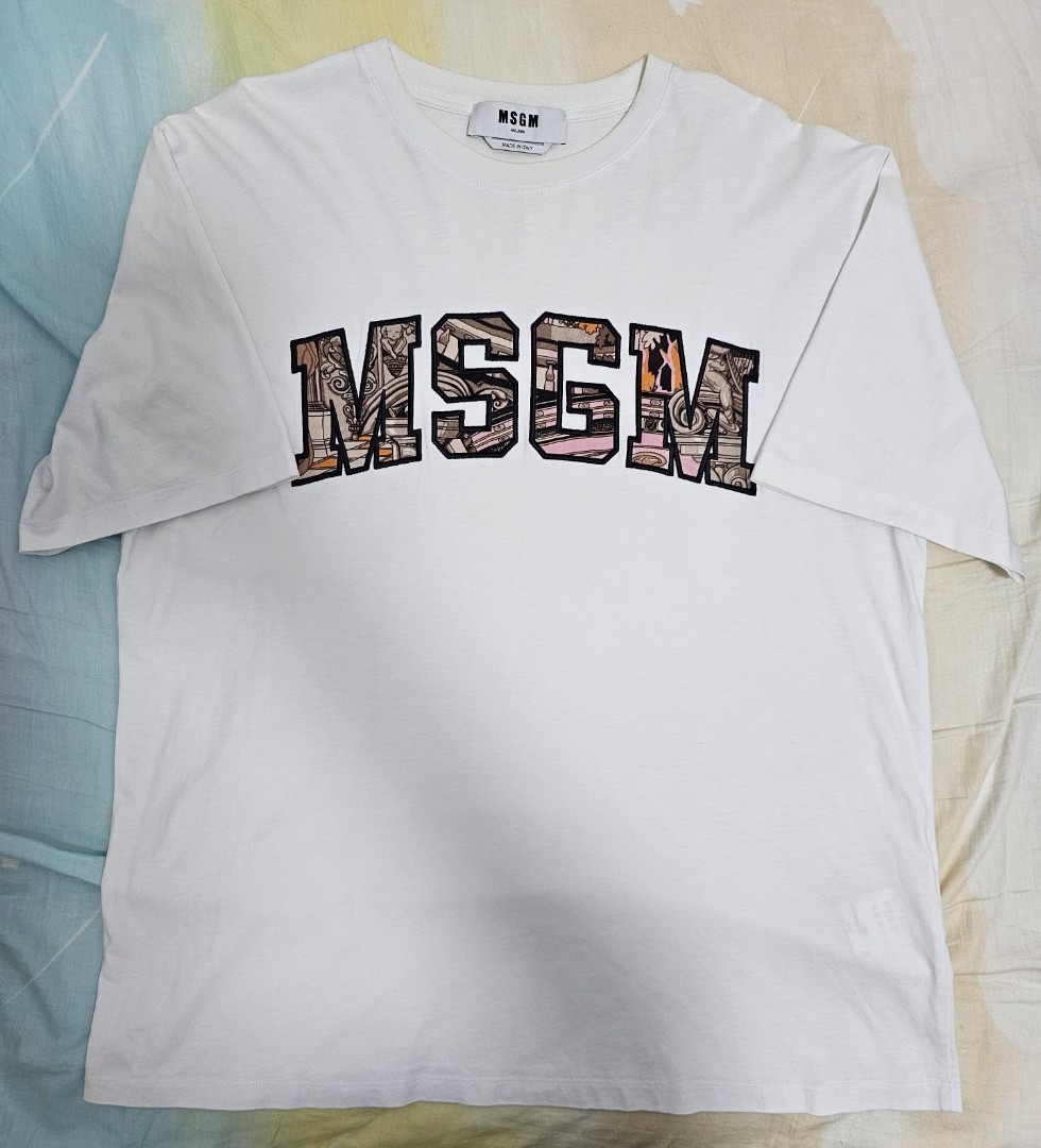 MSGM LOGO TEE, 男裝, 上身及套裝, T-shirt、恤衫、有領衫- Carousell