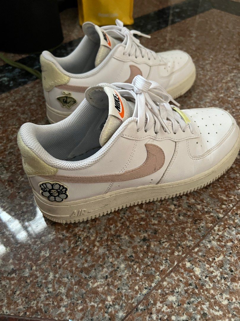 Air forces with outlet butterflies on them