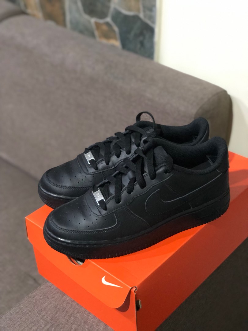 triple black airforce 1