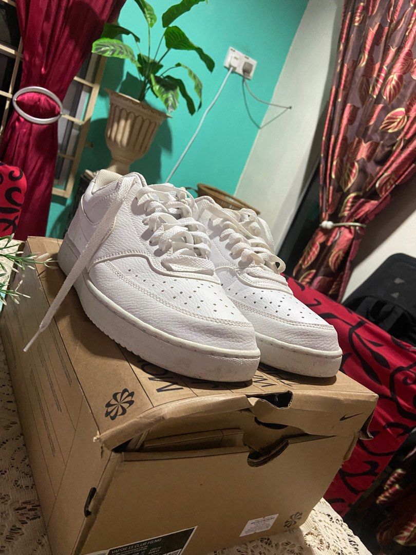 Nike store casual original