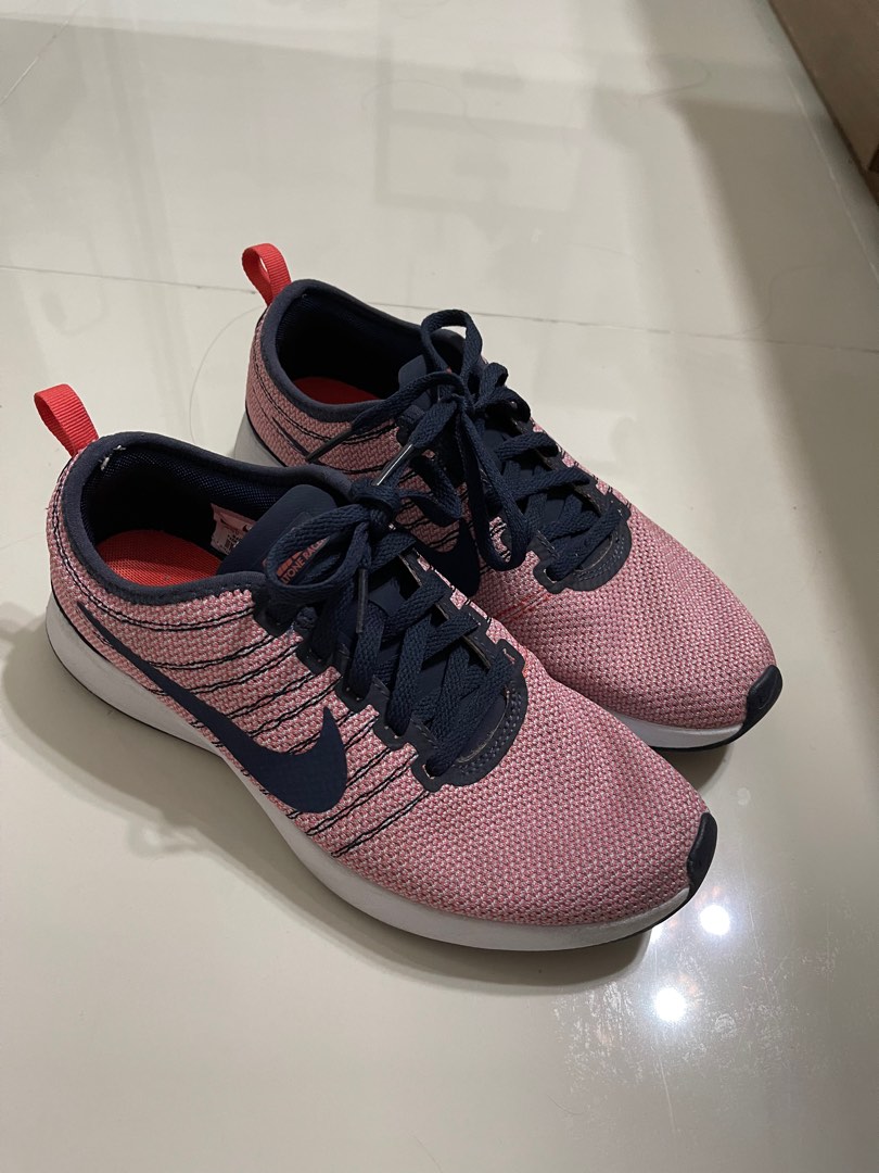 extra durable rubber nike
