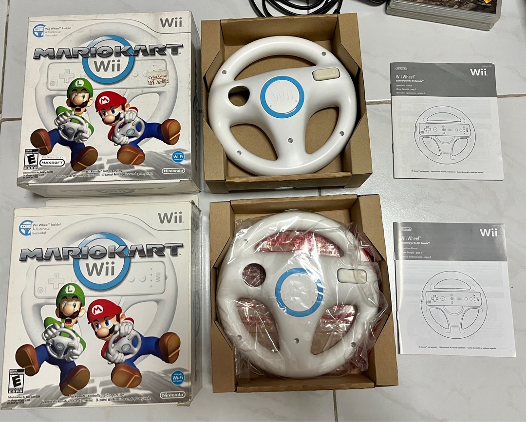 Mario Kart, Nintendo Wii (Wheel Sold Seperately) 