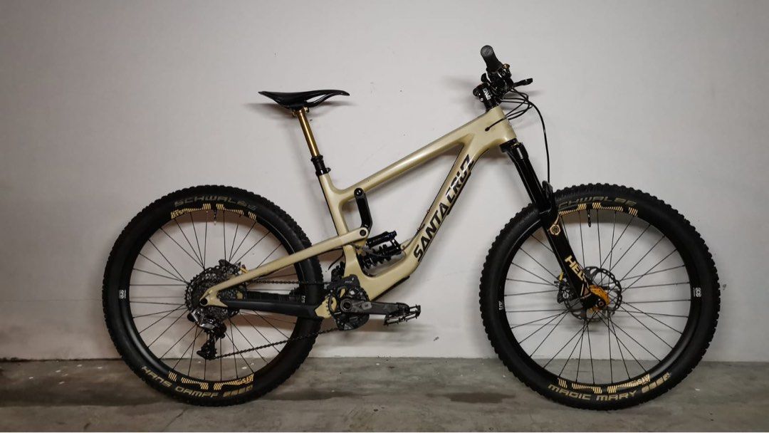 Nomad 4 CC Santa Cruz Sports Equipment Bicycles Parts Bicycles on Carousell