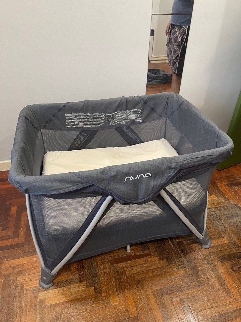 Nuna Sena Aire (Ash Grey) Portable Cot , Babies & Kids, Baby Nursery