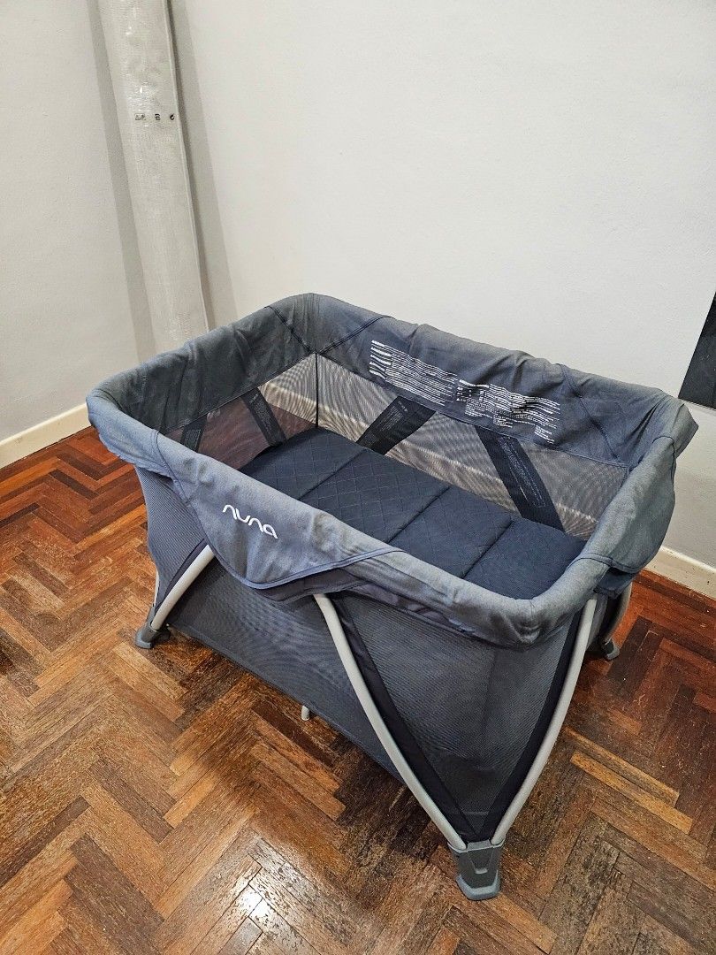 Nuna mosquito net top