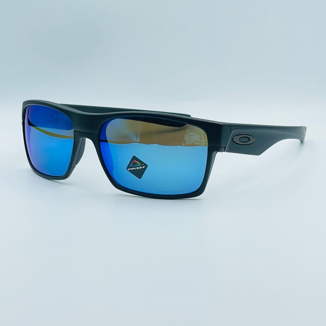 Oakley Twoface Matte Black w Prizm Sapphire Polarized Men s