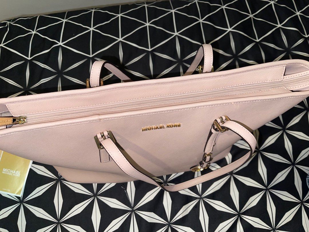 michael kors soft pink shoes