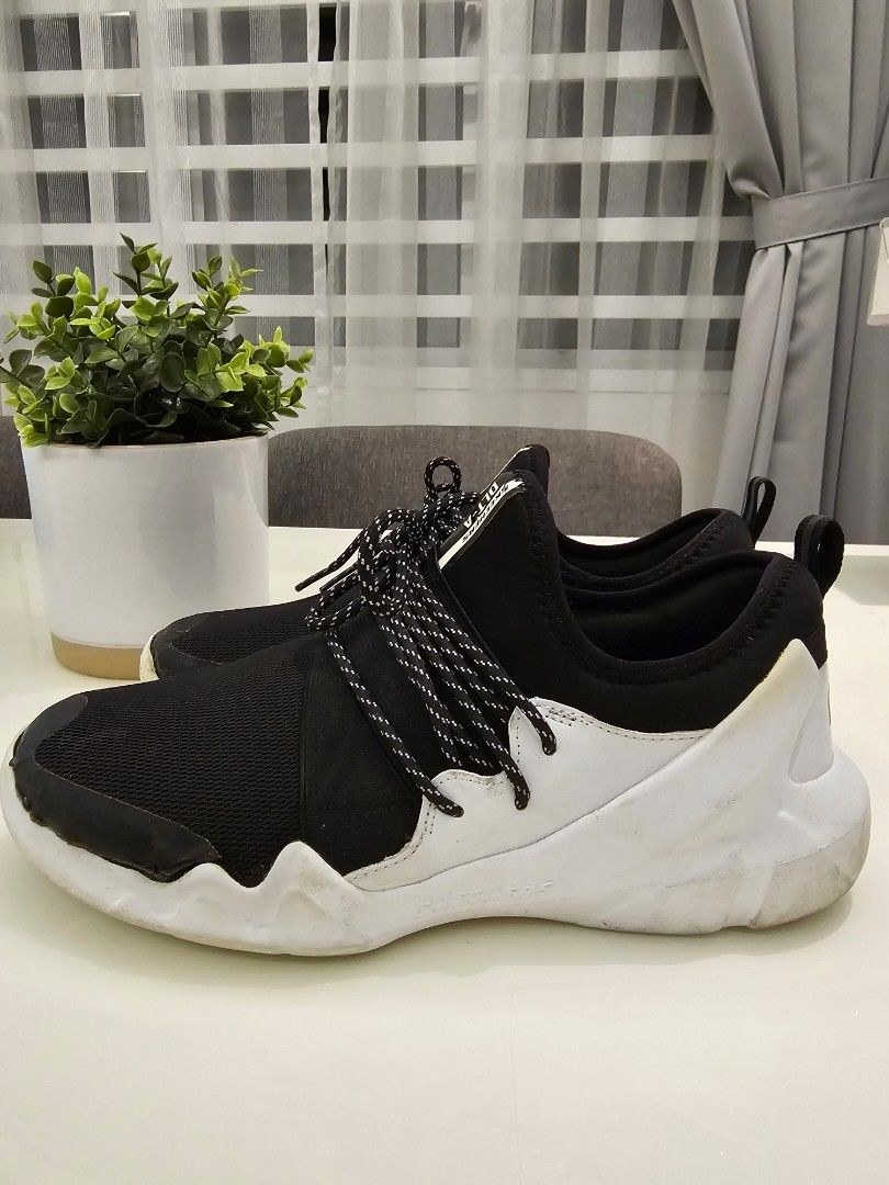 Skechers discount shoes dlta