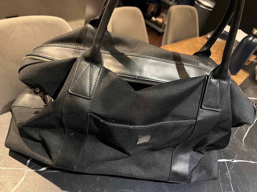 Oroton duffle bag sales