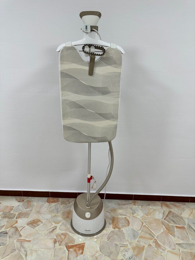 Philips Garments Steamer, TV & Home Appliances, Irons & Steamers on