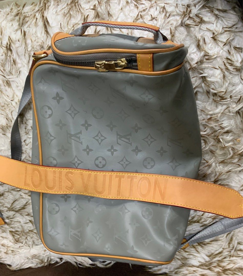 Preloved LV Monogram Titanium Camera Bag on Carousell