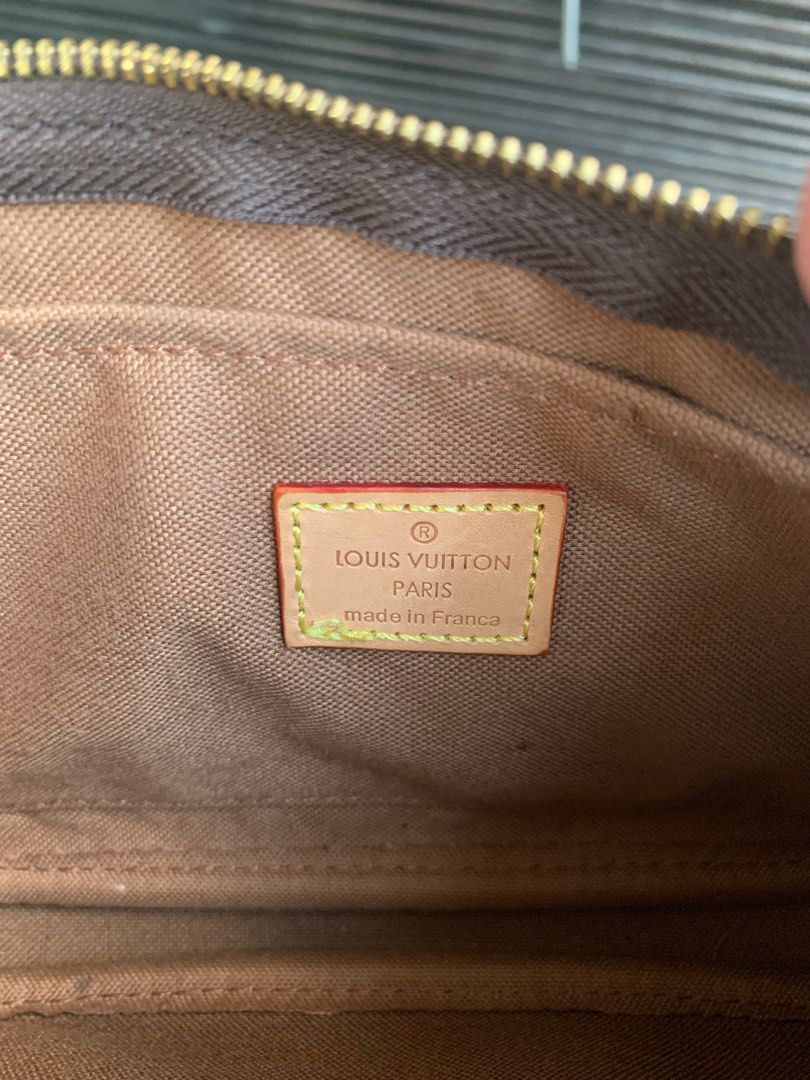 Preloved LV Monogram Titanium Camera Bag on Carousell