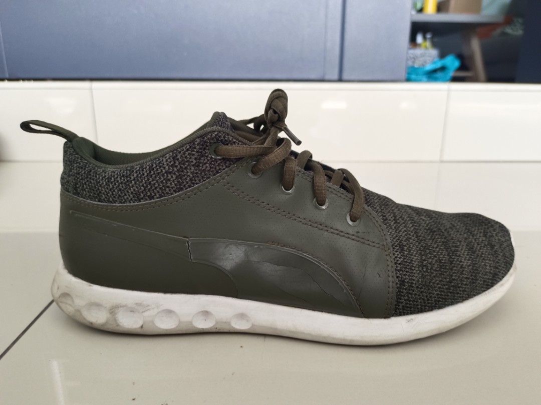 Puma race shoes japan store