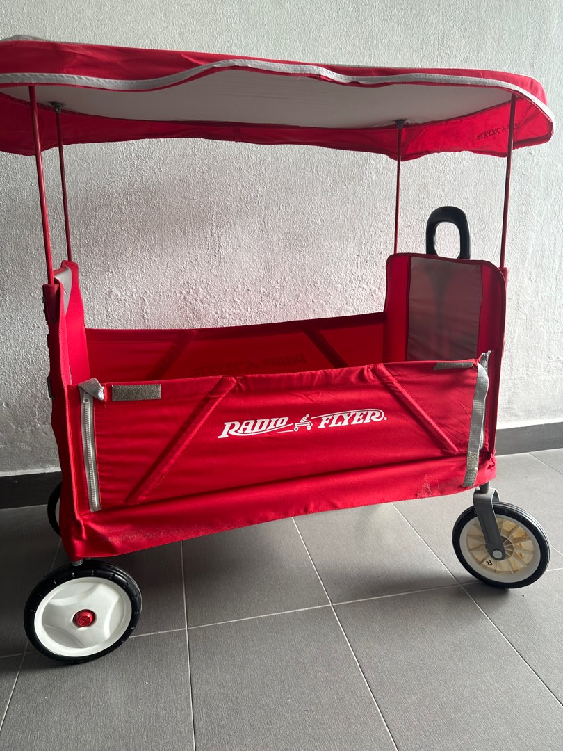 Radio flyer wagon deluxe hotsell