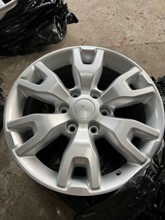 Ranger wildtrak 18” mags - newly painted