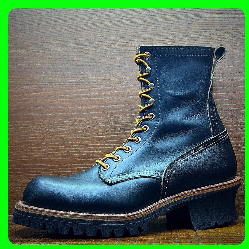 Red wing black logger boots store