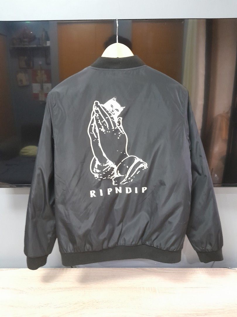 RipNDip Bomber Jacket (Category: Coats, Jackets and Outerwear) located in Caloocan City. Submitted by Stitik (Listing ID 1248741127, Image 2). Description: issue crack prints.