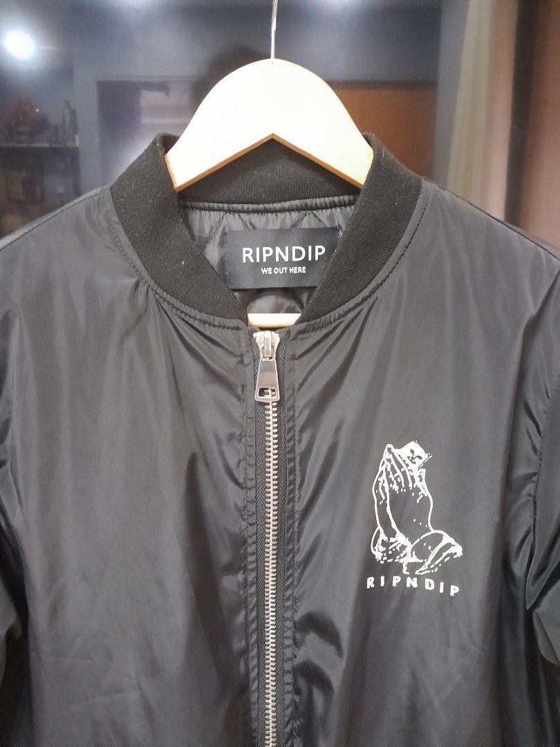 RipNDip Bomber Jacket (Category: Coats, Jackets and Outerwear) located in Caloocan City. Submitted by Stitik (Listing ID 1248741127, Image 3). Description: issue crack prints.