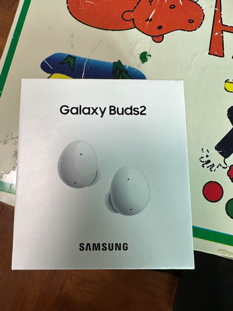 Samsung buds 2 藍牙耳機全新未開封有單白色, 手提電話, 智能穿戴裝置