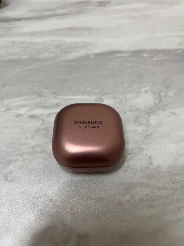 SAMSUNG GALAXY BUGS LIVE