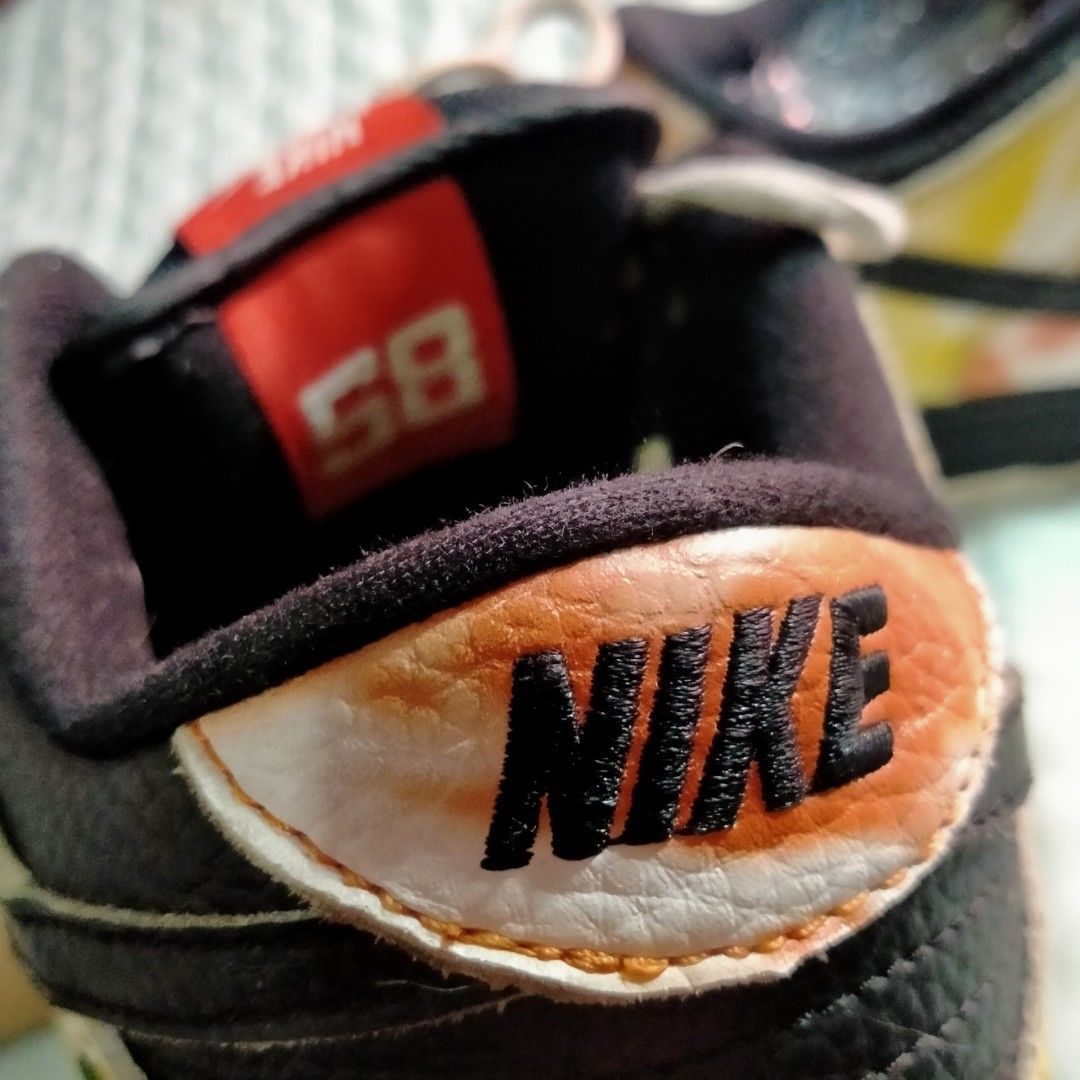 sb heritage dunk roswell rayguns