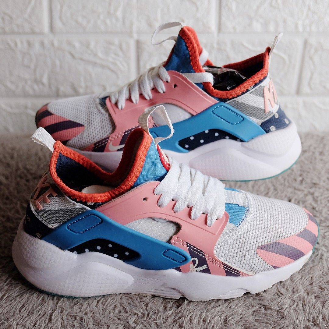 Nike hotsell huarache parra