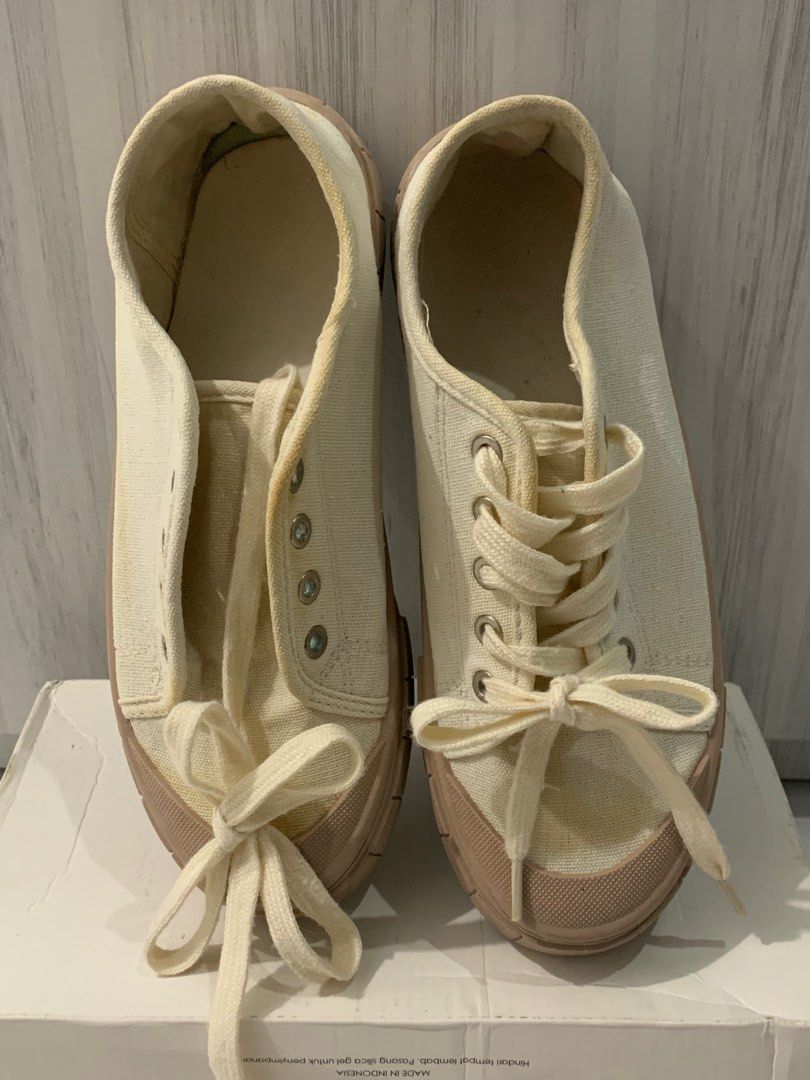 sepatu rubi shoes in broken white and cream ruby on Carousell