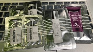 （分類：）位於 。 由 price.is.final 提交（商品編號 1248824349，圖片 1）。簡介： 。