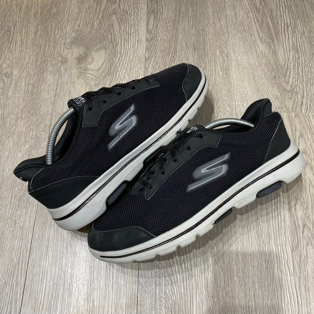 Skechers go online walk 9.5