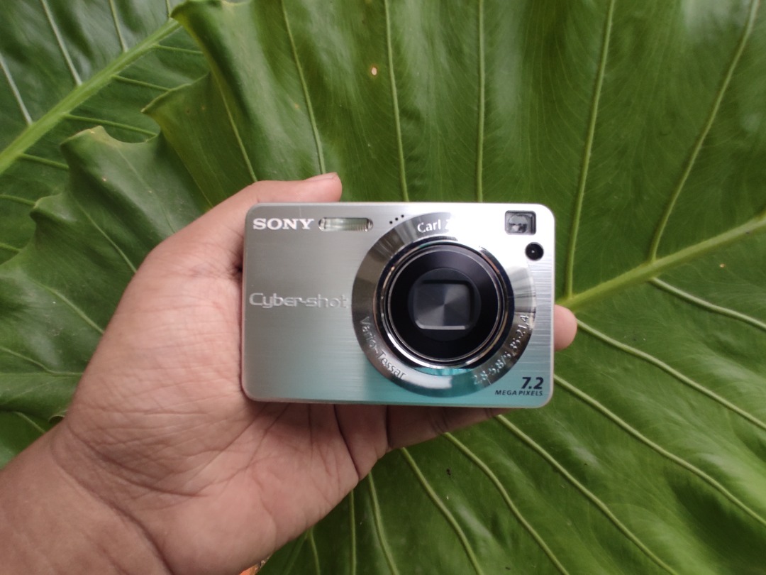 Sony Cybershot Dsc w120, Photography, Cameras on Carousell