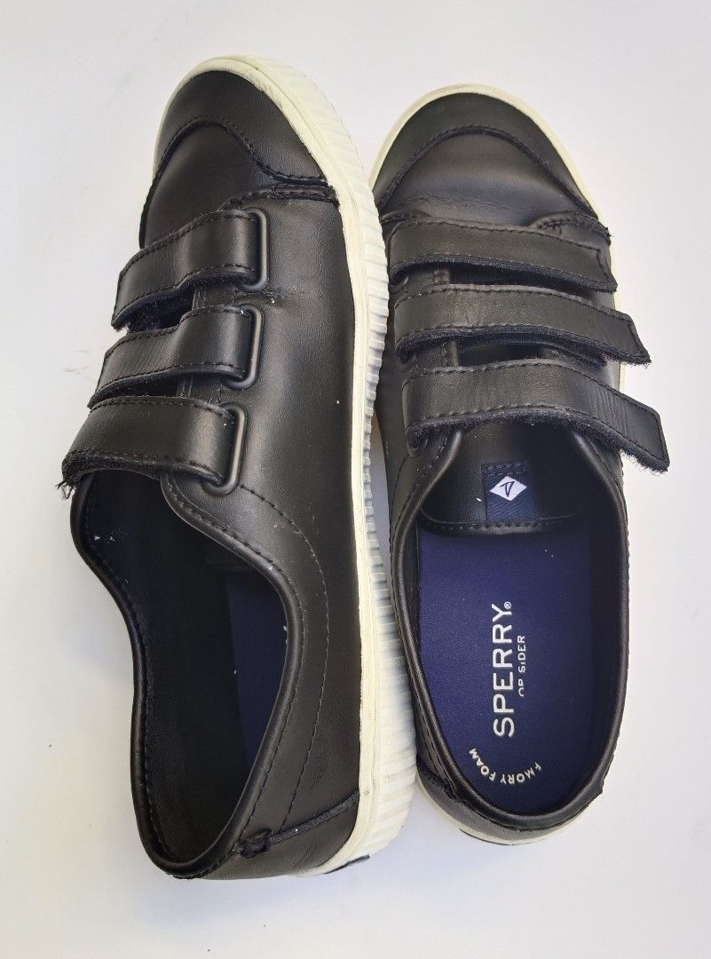 Sperry velcro hotsell shoes
